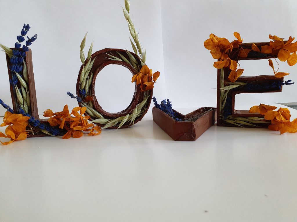 Regalos de Letras con flores preservada