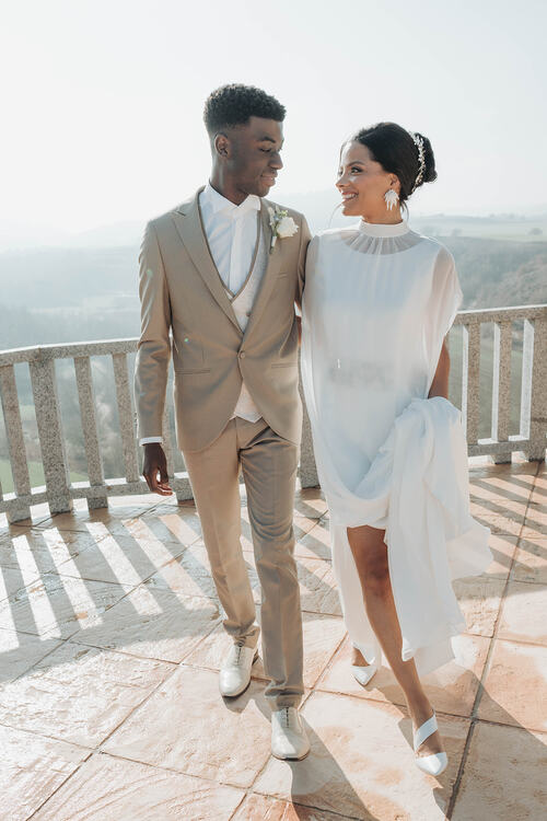 Vestido de novia y traje de novio bodas invernales