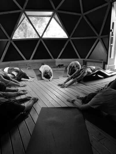 taller de yoga para empresas